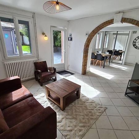 Maison de ville avec gd terrasse sans vis-à-vis Le Mesnil-Esnard Extérieur photo